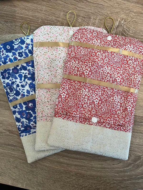 Pochette à barrettes