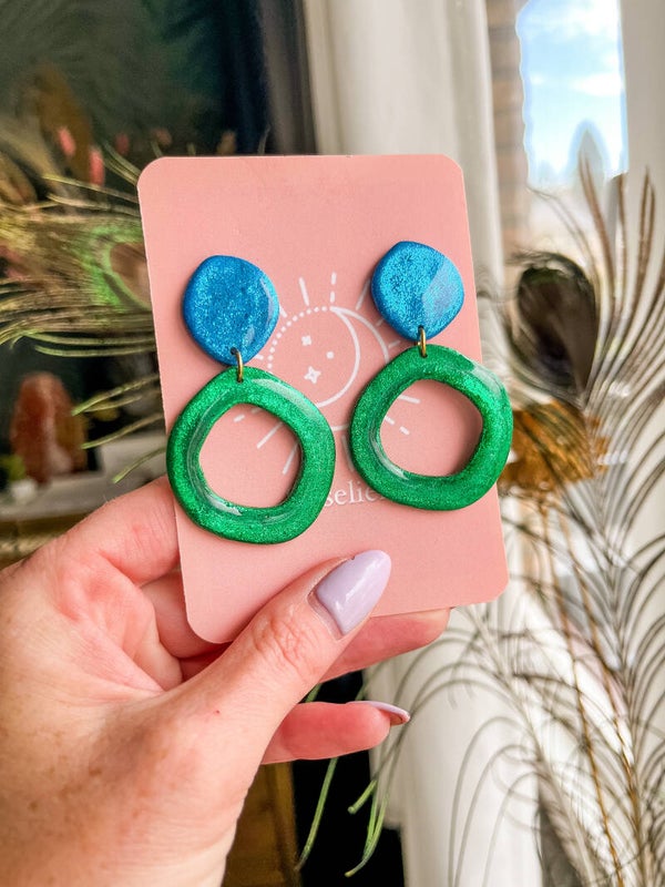 Blue Green Glitter Statement