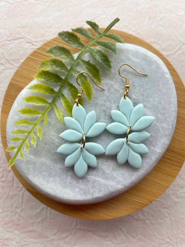 lotusflower pastel blauw