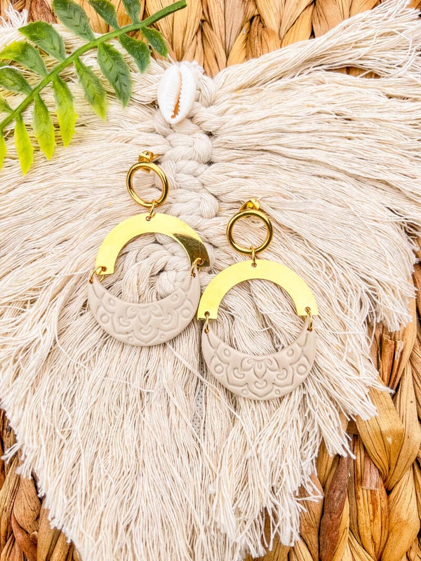 Mandala Moon  Beige