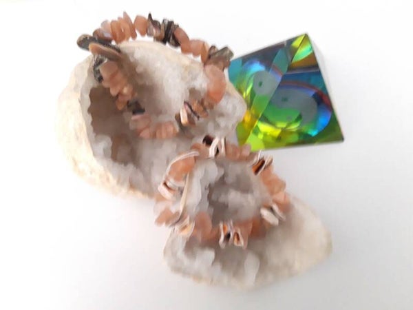 Elastisch split armband gemengd zonnesteen met schelp