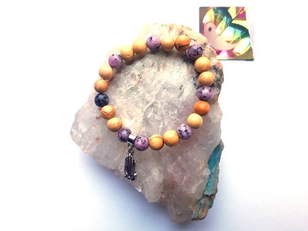 Palo santo - labradoriet lilac met hand