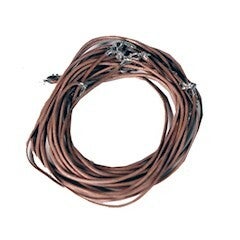 Lederen halsketting met karabijnslotje lichtbruin