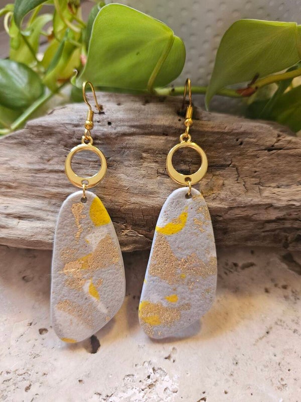 Boucles d'oreilles EGLANTINES MM dorées - gris, jaune et blanc
