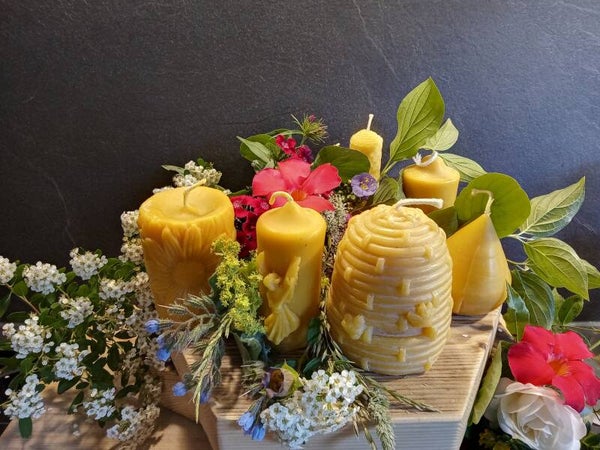 Kerzen aus Bienenwachs, (58€/kg)