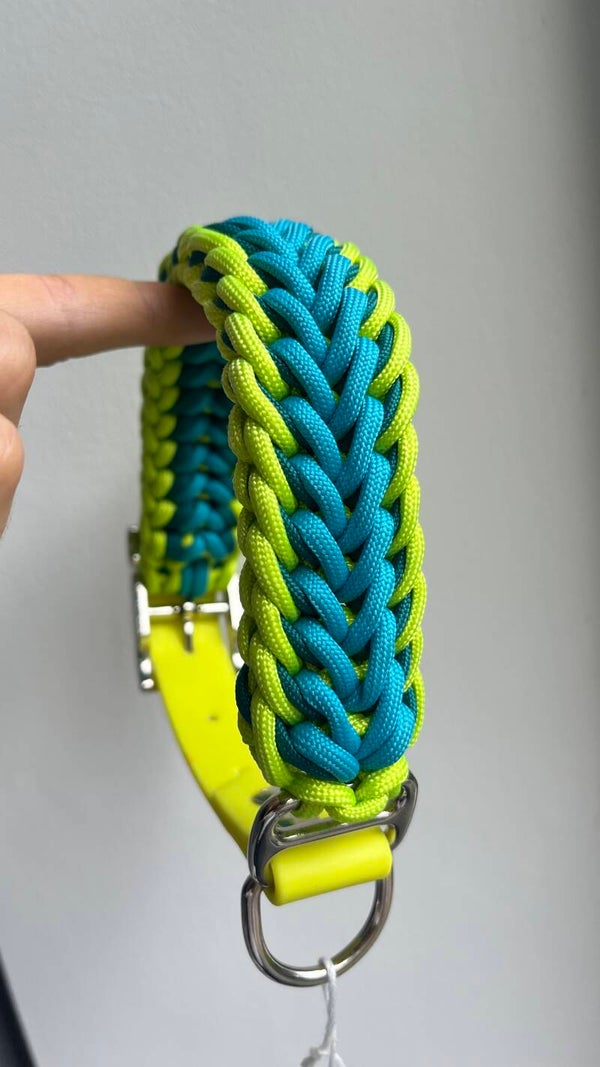 Paracord halsband, maat M