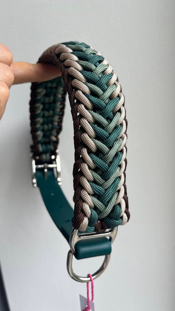 Paracord halsband, maat L