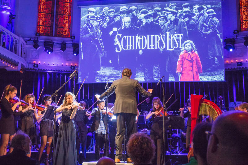 Jonge strijkers en Blazers