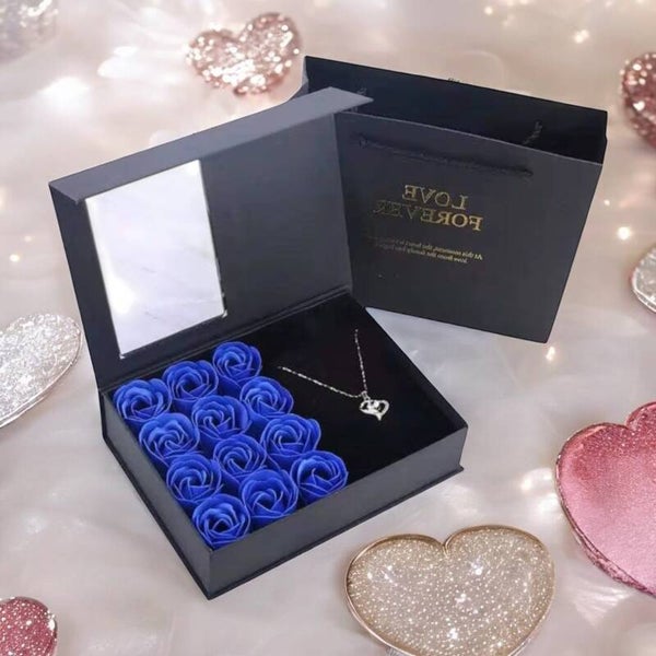 12 Roses Luxury Gift Box with Pendant Necklace with 100 Languages “I LOVE YOU”