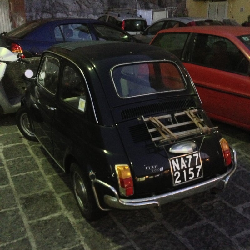 Old Fiat 500, Sorrento, Italy
