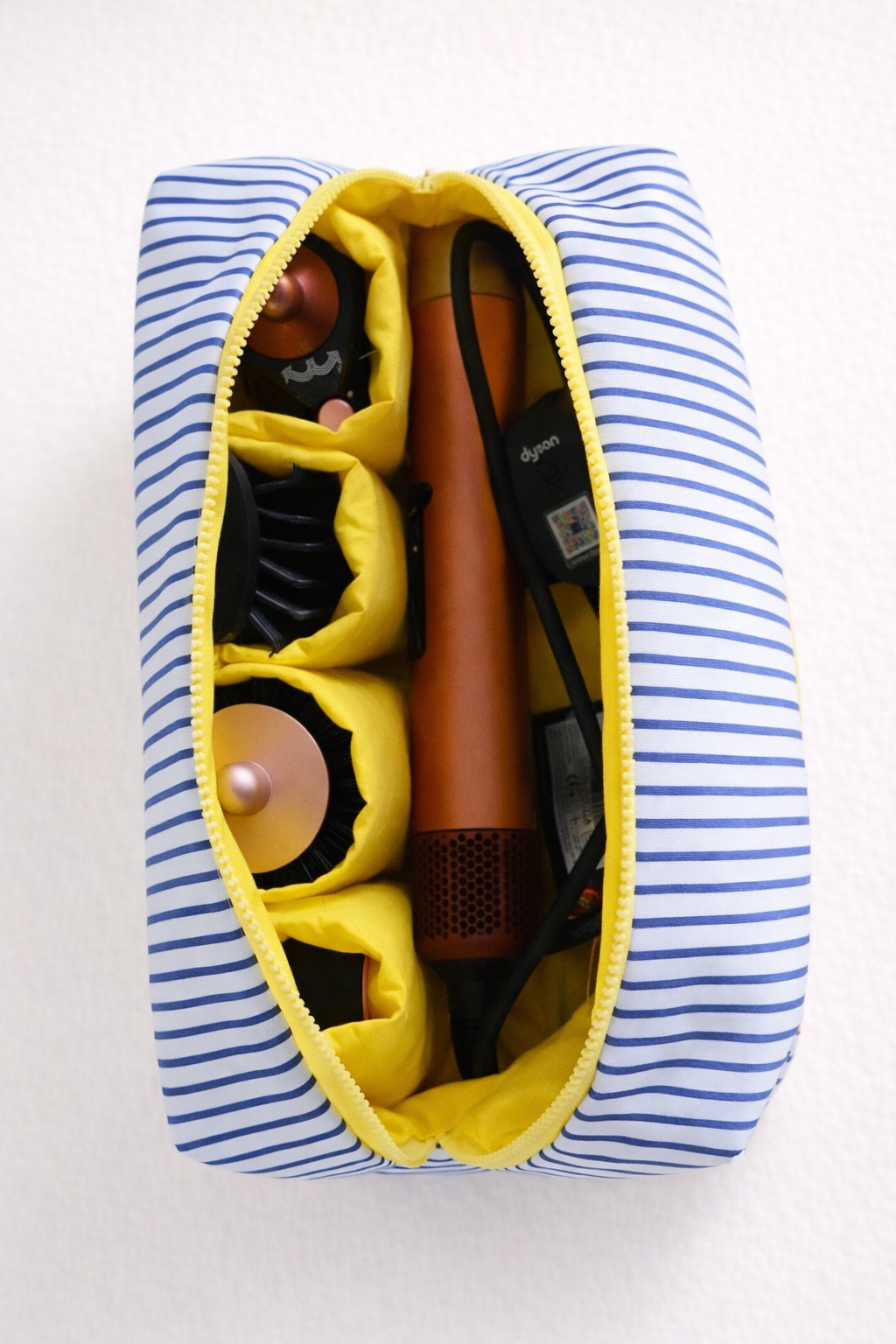 Dyson airwrap pouch rayures et jaune