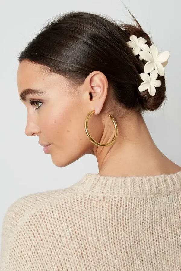 Haarclip met grote bloemen