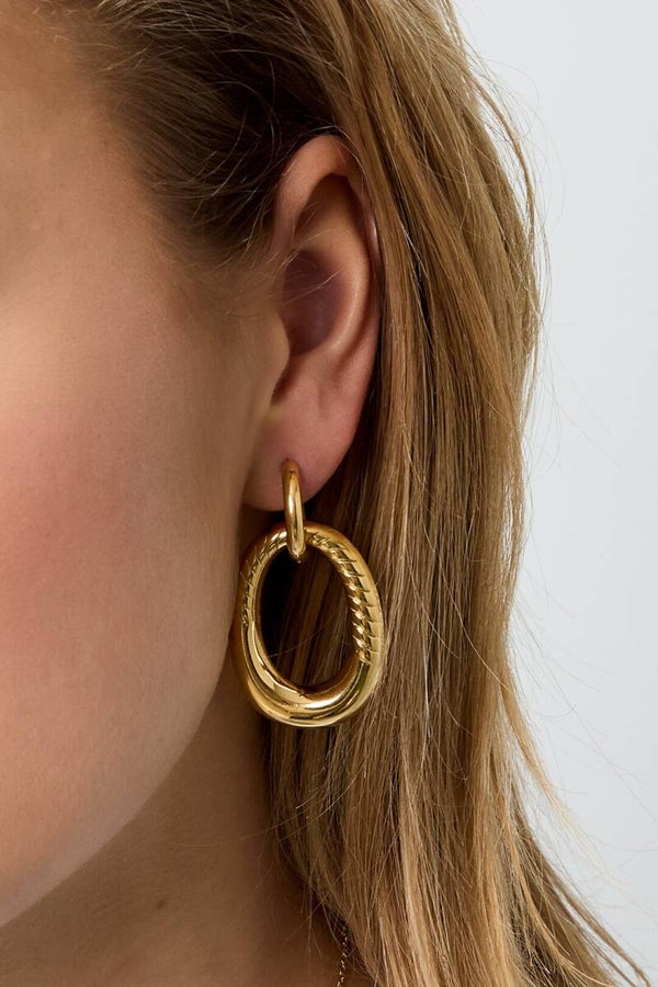 Gouden oorhangers