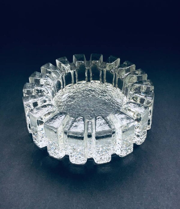 Scandinavian Design Ice Glass Wheel Vide-Poche Bowl by Pukeberg, Sweden 1960's