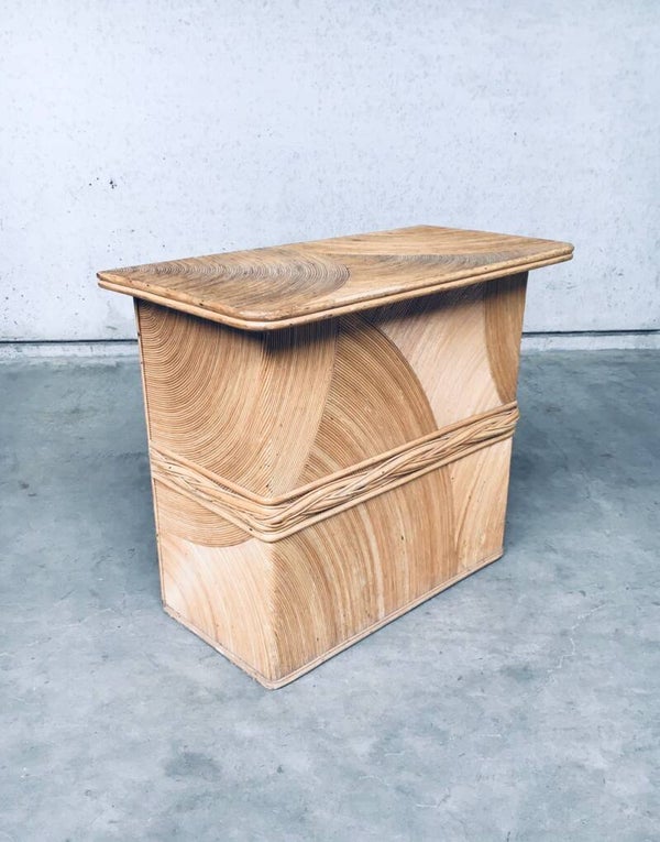 Vintage Midcentury Design Split Rattan Bar 1970's Italy