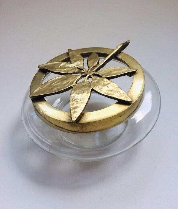 Hollywood Regency Style Brass & Glass Pot Pourri Leaf Bowl 1970's