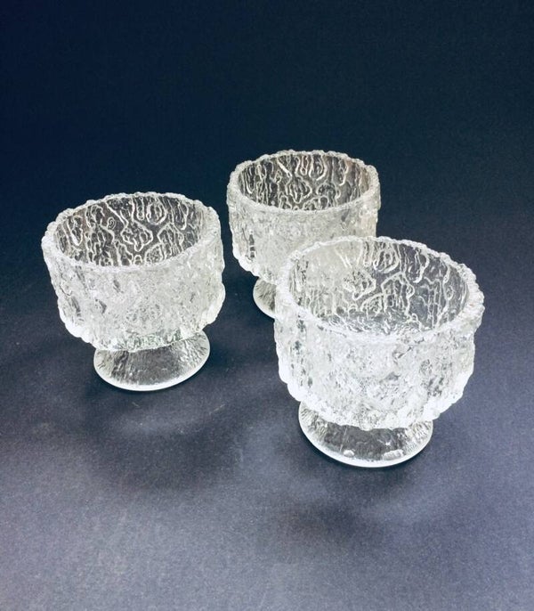 Vintage Scandinavian Design Ice Glass 3 Fruit Bowls, Finland 1960's