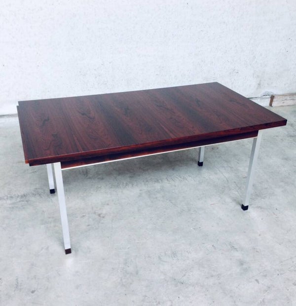 Midcentury Modern Design Extendable Dining Table in Rosewood, 1960's
