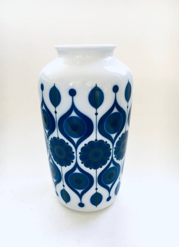 MCM Kaiser 275 Edit Kobalt Porcelain Vase 1960's