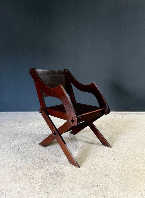 Early 20th Century Design Glastonbury X Frame Chair