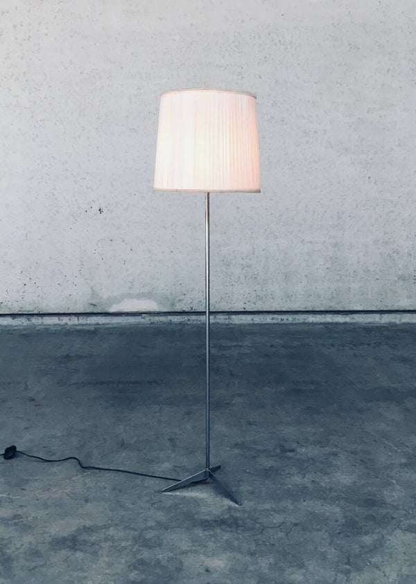 Midcentury Modern Design Sleek Floor Lamp