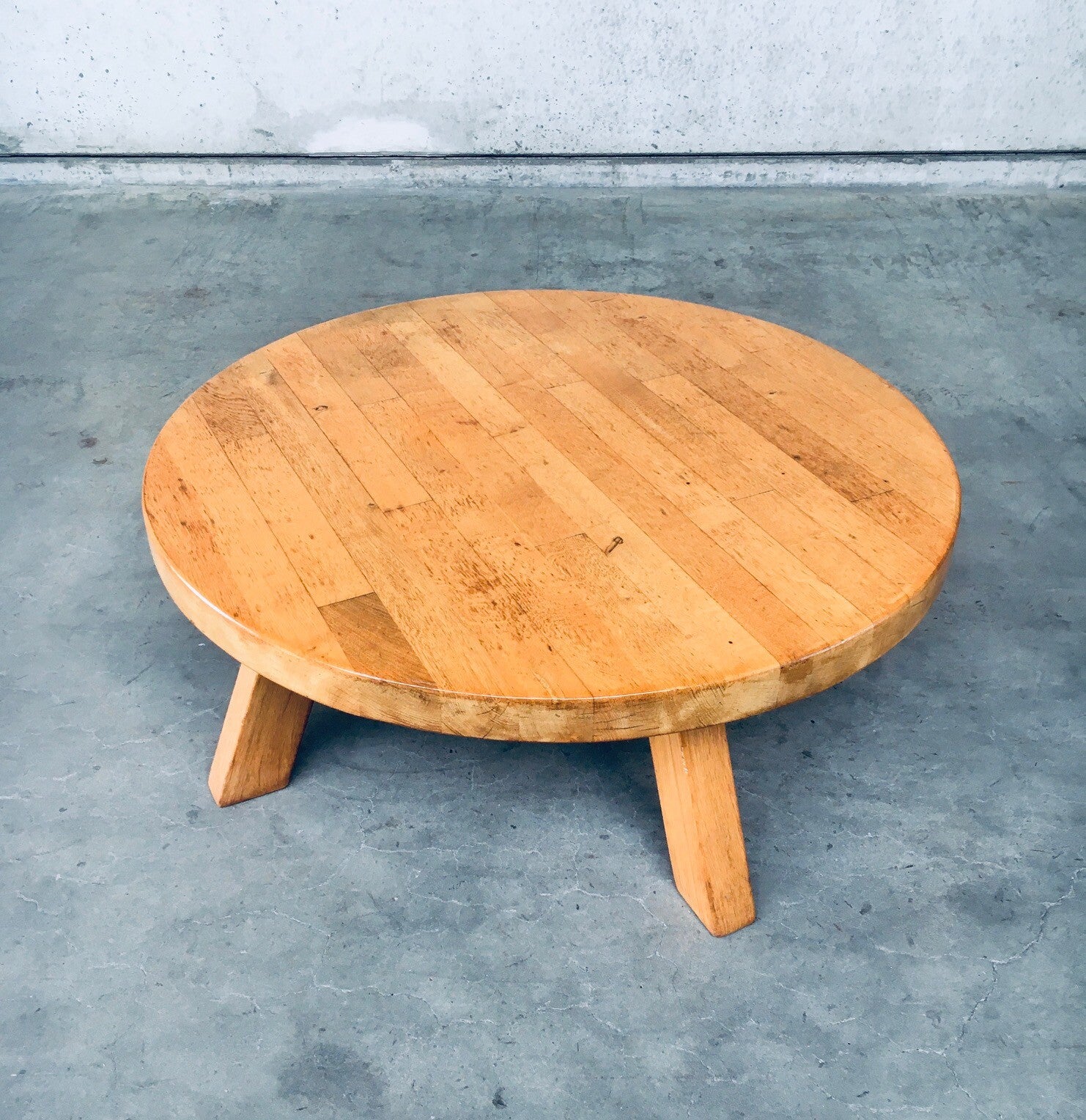 Brutalist Design Oak Round Coffee Table, 1970's Belgium