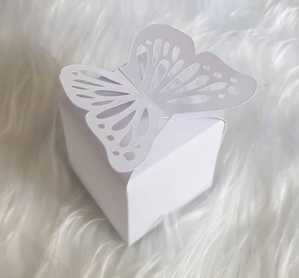 Geschenkverpackung weiss groß