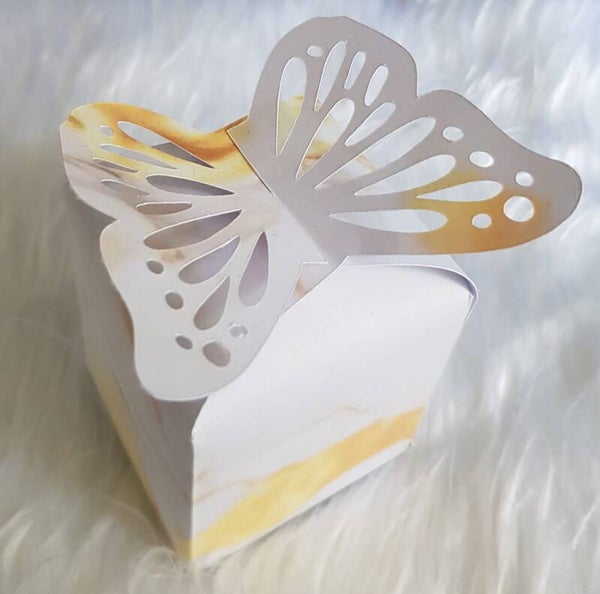 Geschenkverpackung weiss/gold