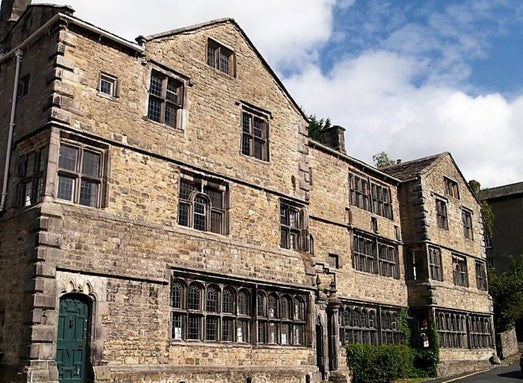 Settle town hall in Settle Marketing place