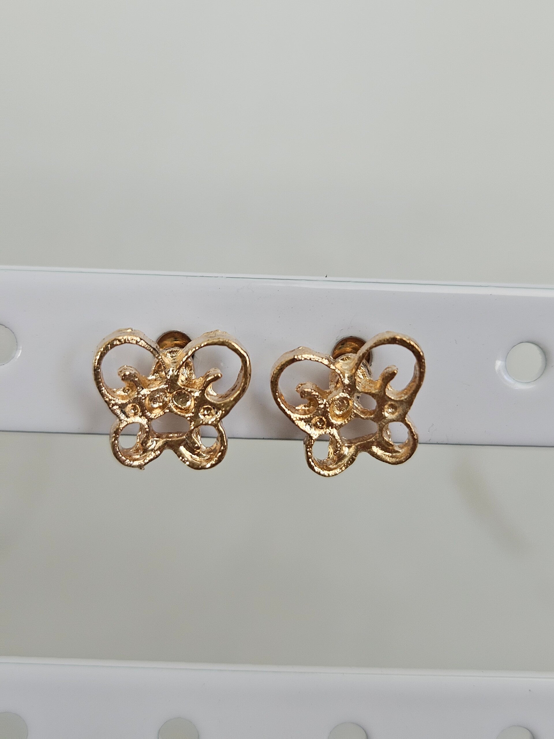 Boucle d'oreille Isis