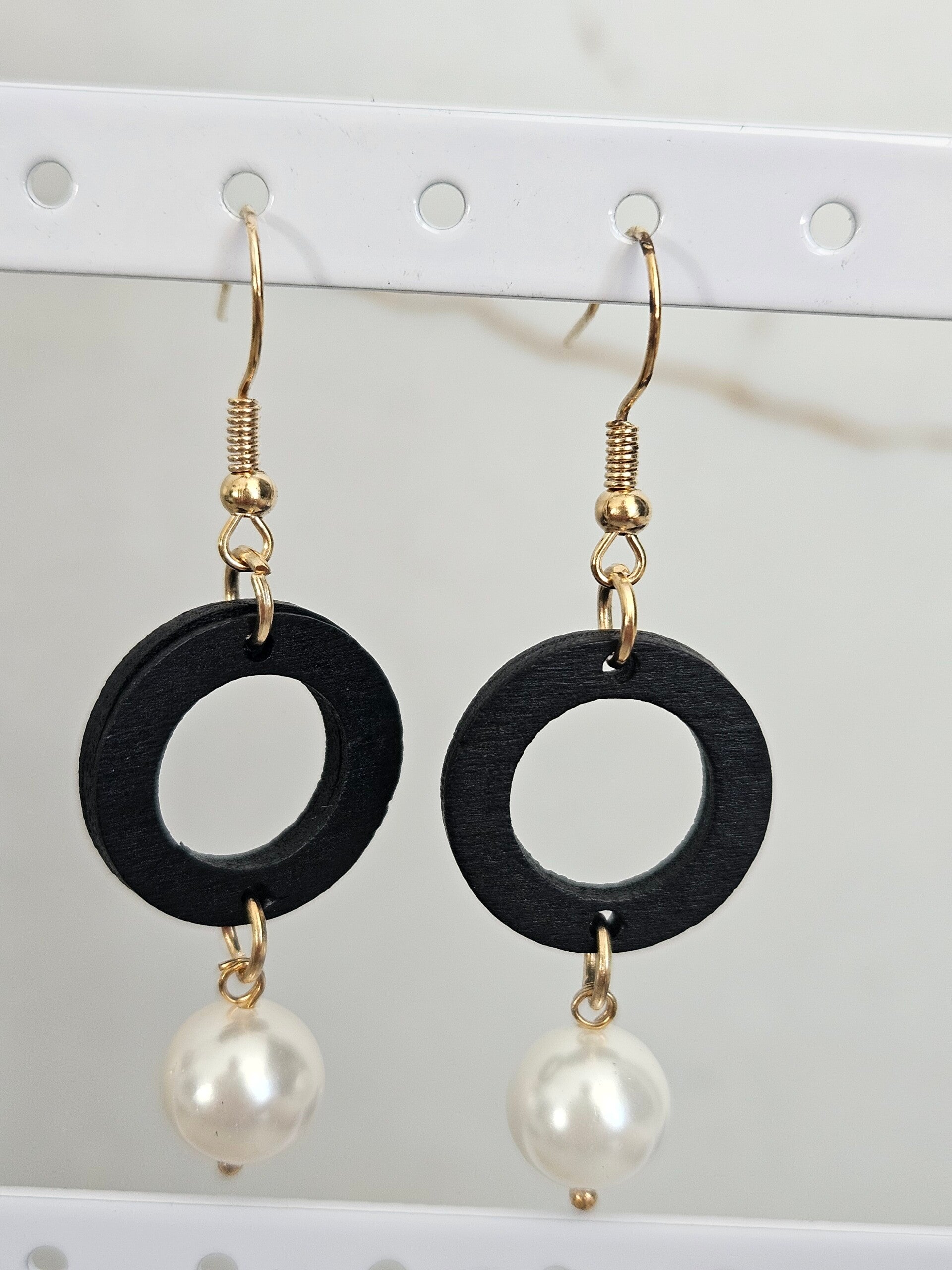 Boucle d'oreille Katia noir