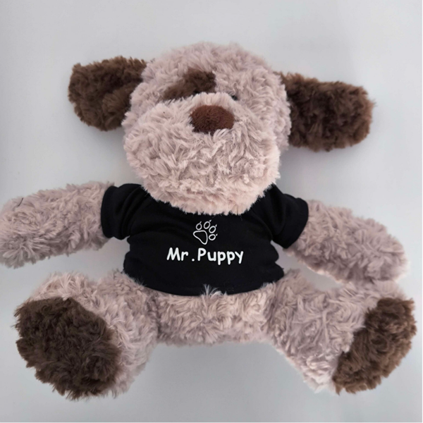 MISTER PUPPY: Kuscheliger Maskottchen-Charmeur mit eigenem Shirt