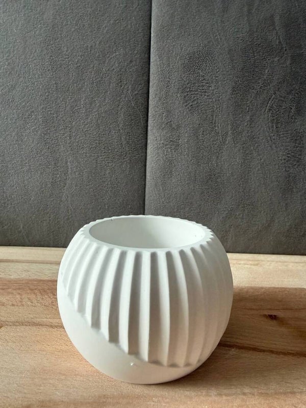 Teelichthalter "Vertical Waves"