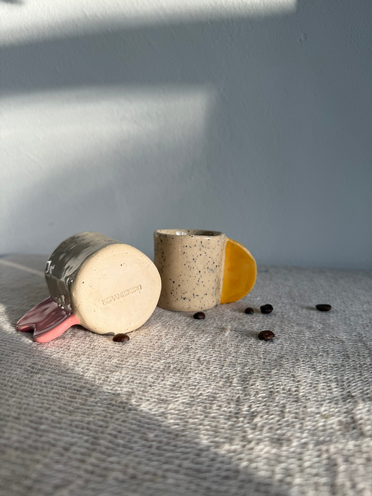 Duo Espresso | Spikkel Kopjes met Gekleurd Oor