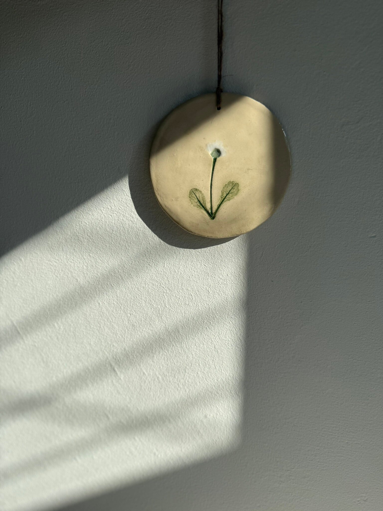Botanical Wall Disc | Pure Cream
