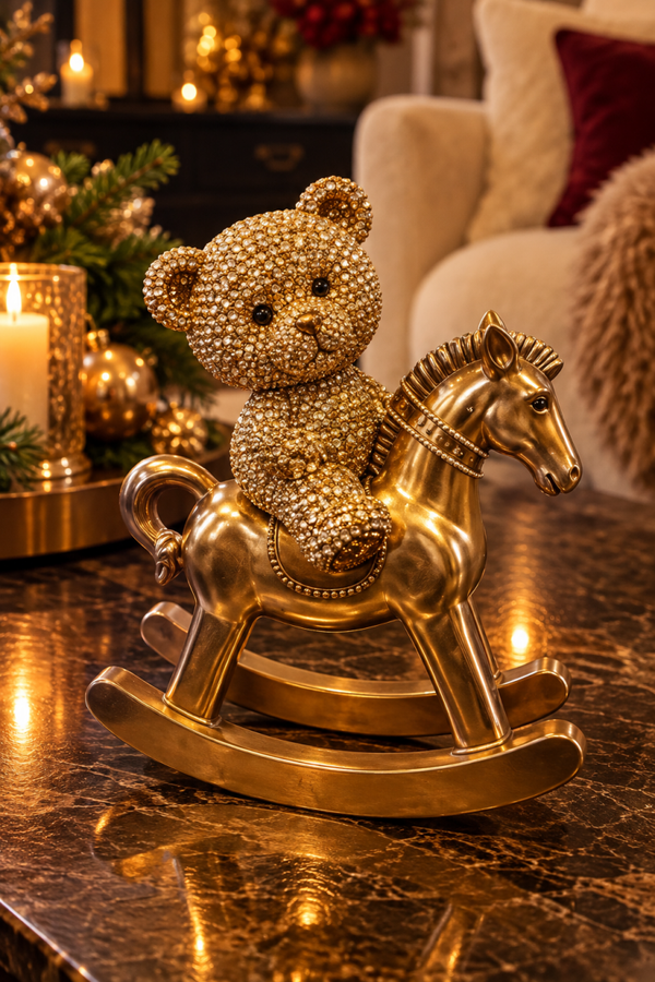Golden Teddy – Luxe Decoratiebeer op Schommelpaard in Goud