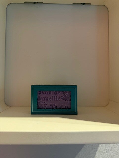 savon de Marseille à la violette 125 gr