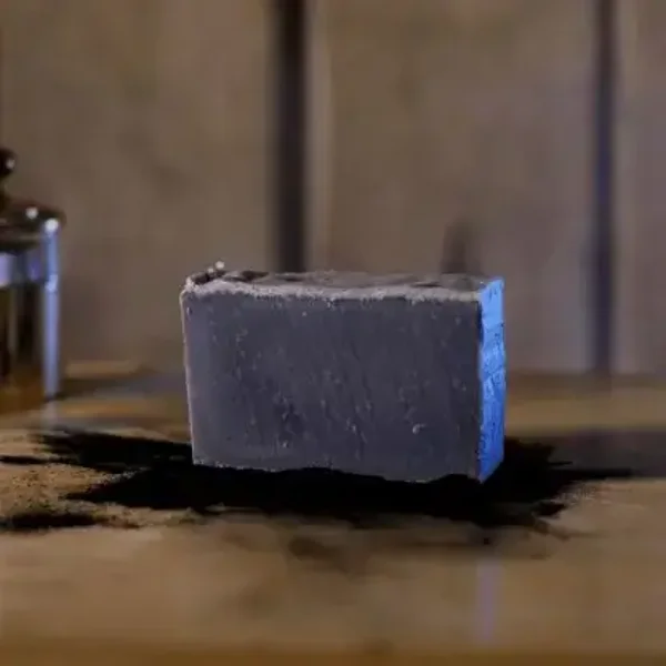 savon surgras bio charbon