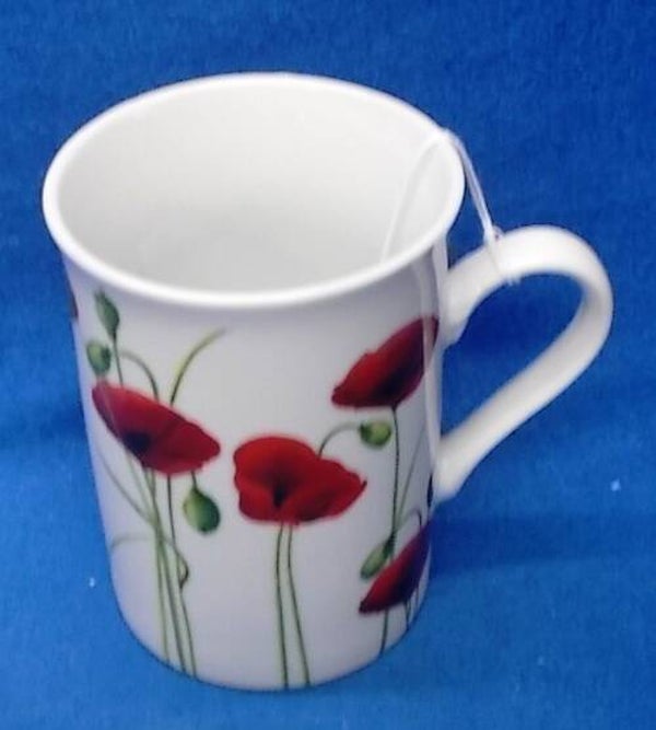 15525, Beker met Poppy decoratie VERKOCHT