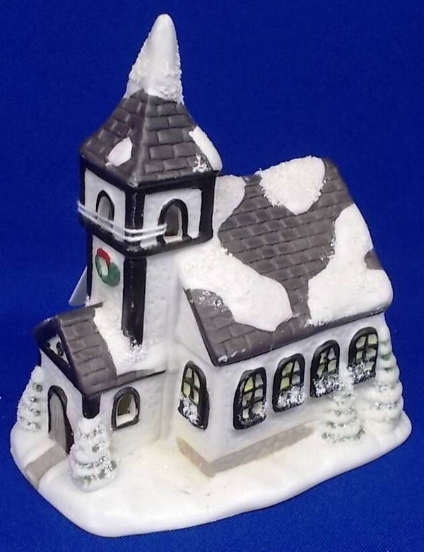 34961. Besneeuwde kerk