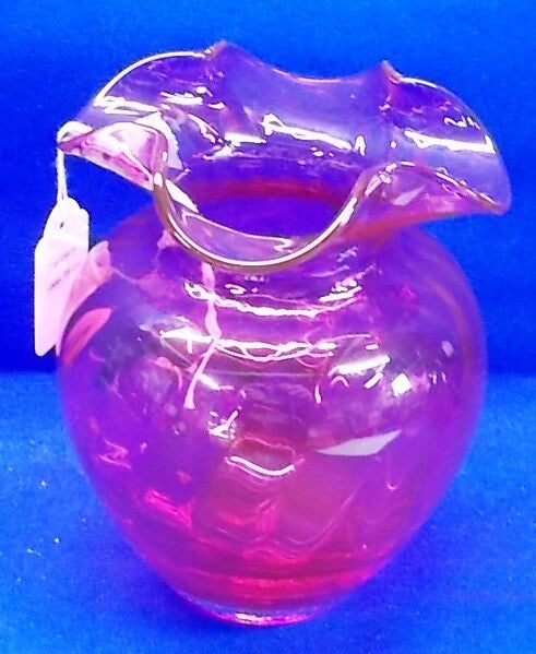 45264. Cranberry kleur vaas