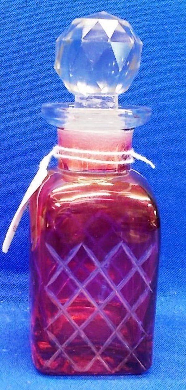 45385. Flesje in cranberry