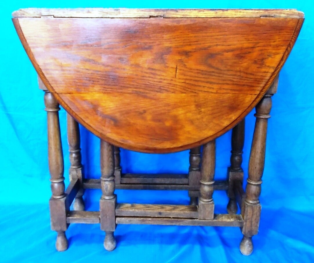 30810. Gateleg tafel (hangoor)