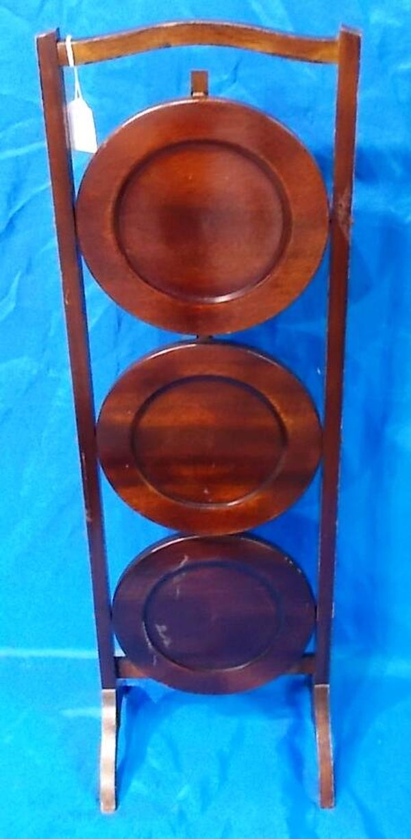 60822. Mahonie Cakestand