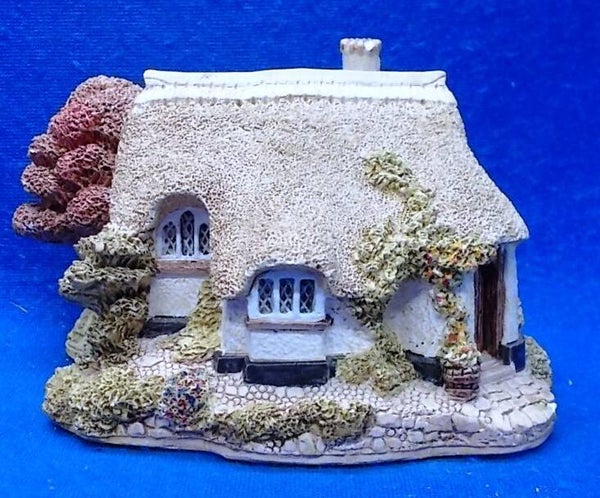 71816 Lilliput Lane, 'Butterwick'. GERESERVEERD