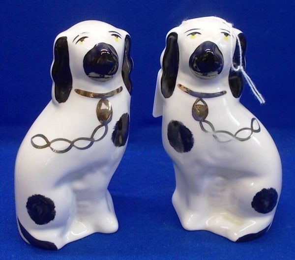 72044. Hondjes van Arthur Wood