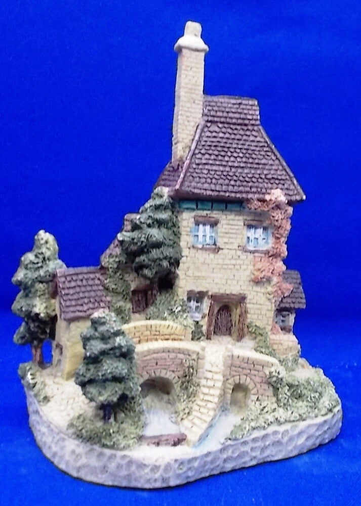 72067. Cottage met trap.