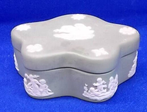 92581. Jasperware van Wedgwood