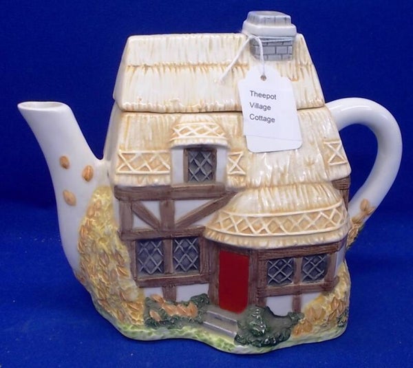 92598. Theepot van een cottage