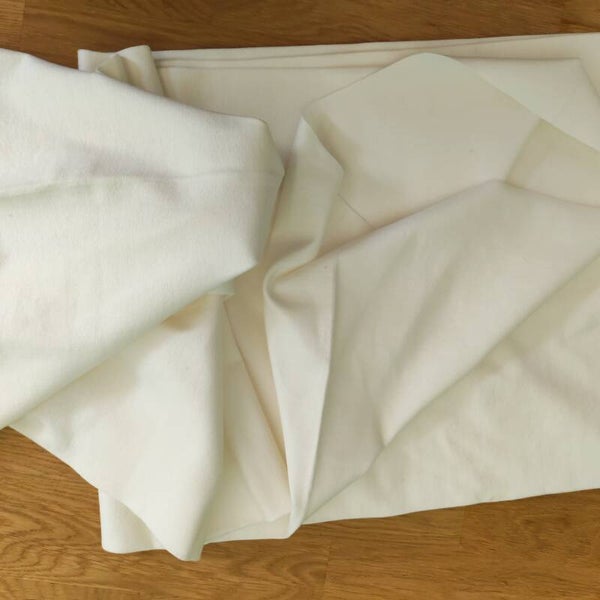 Tissu bord côte blanc cassé  vendu par 50cm